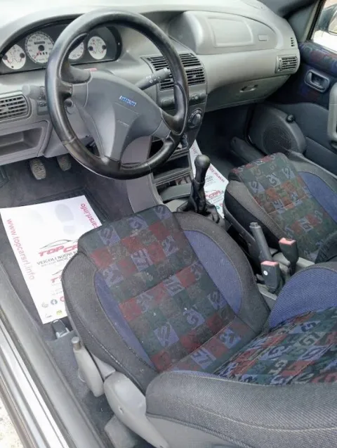 Fiat Punto 3p 1.4 GT c/airbag - Immagine 8
