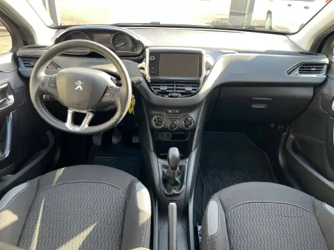 Peugeot 208 5p 1.6 bluehdi Allure 75cv - Immagine 15