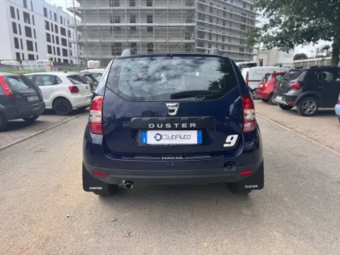 Dacia Duster 1.6 Laureate 4x2 105cv - Immagine 5
