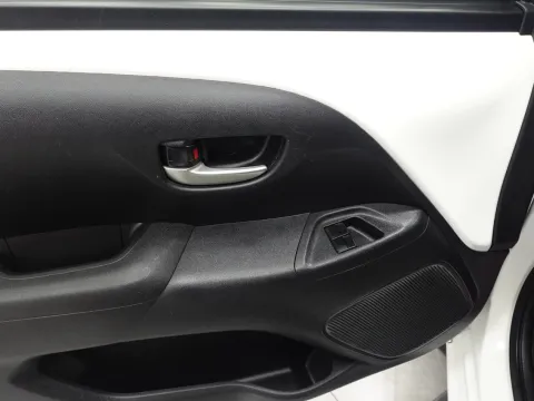 Toyota Aygo 5p 1.0 x-cool 72cv - Immagine 12