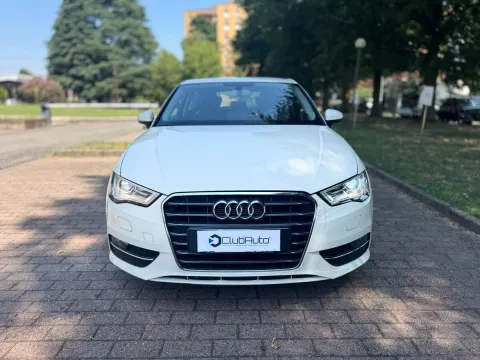 Audi A3 1.6 tdi Ambition - Immagine 2