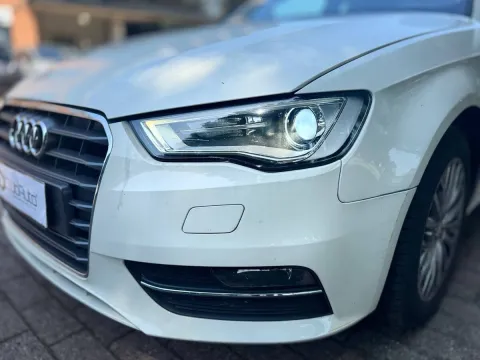 Audi A3 1.6 tdi Ambition - Immagine 8