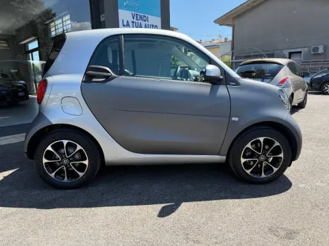 Smart Fortwo 1.0 Passion 71cv twinamic - Immagine 6