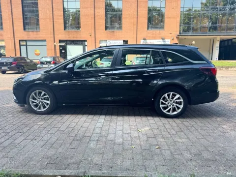 Opel Astra Sports Tourer 1.6 cdti Innovation s&s 110cv - Immagine 8