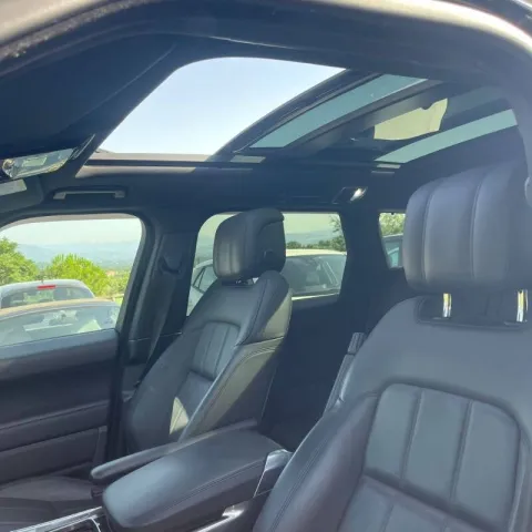 Land Rover Range Rover Sport 3.0 tdV6 HSE 249cv auto - Immagine 10