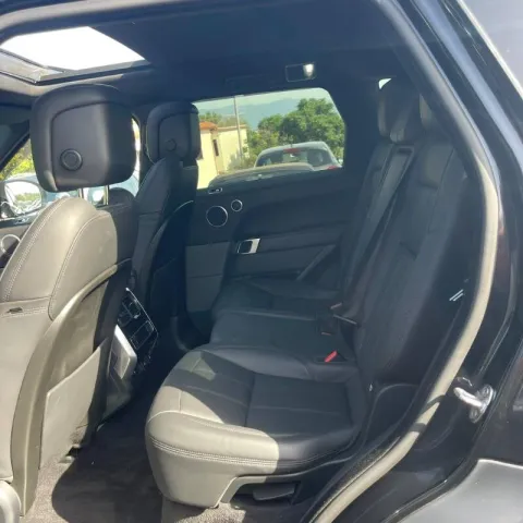 Land Rover Range Rover Sport 3.0 tdV6 HSE 249cv auto - Immagine 11