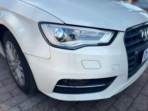 Audi A3 1.6 tdi Ambition - Immagine 17