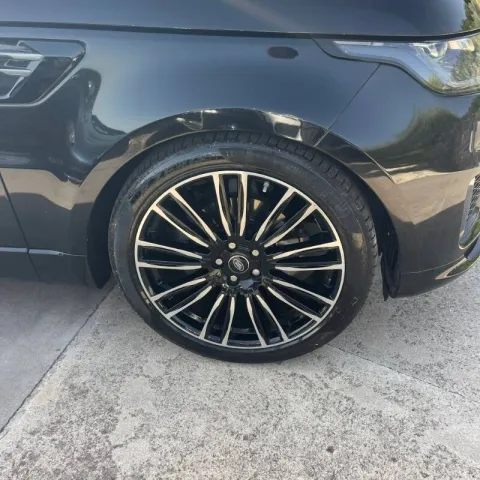 Land Rover Range Rover Sport 3.0 tdV6 HSE 249cv auto - Immagine 17