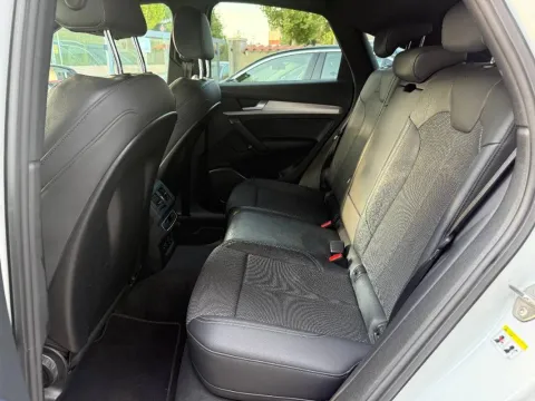 Audi Q5 Sportback 40 2.0 tdi mhev 12V S line Plus quattro s-tronic - Immagine 10
