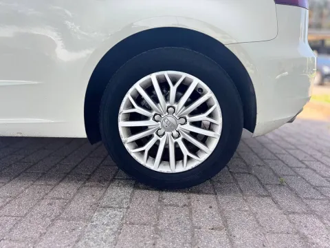 Audi A3 1.6 tdi Ambition - Immagine 20