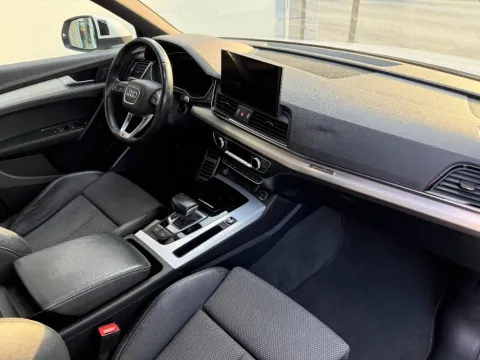 Audi Q5 Sportback 40 2.0 tdi mhev 12V S line Plus quattro s-tronic - Immagine 17