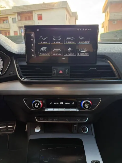 Audi Q5 Sportback 40 2.0 tdi mhev 12V S line Plus quattro s-tronic - Immagine 19