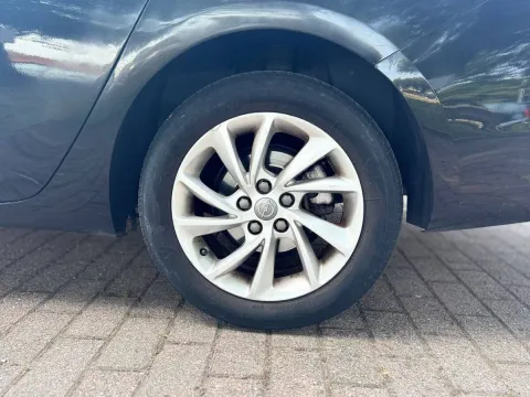 Opel Astra Sports Tourer 1.6 cdti Innovation s&s 110cv - Immagine 16