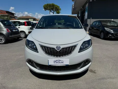 Lancia Ypsilon 1.2 Silver Gpl 69cv - Immagine 8