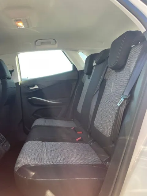 Opel Grandland X 1.5 ecotec Elegance s&s 130cv at8 - Immagine 8