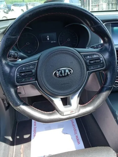 Kia Optima SW 1.7 crdi GT Line 141cv dct 7m - Immagine 12
