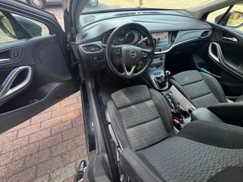 Opel Astra Sports Tourer 1.6 cdti Innovation s&s 110cv - Immagine 19