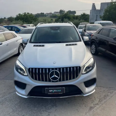 Mercedes GLE 250 d Exclusive Plus 4matic auto - Immagine 2