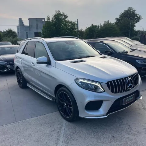 Mercedes GLE 250 d Exclusive Plus 4matic auto - Immagine 3