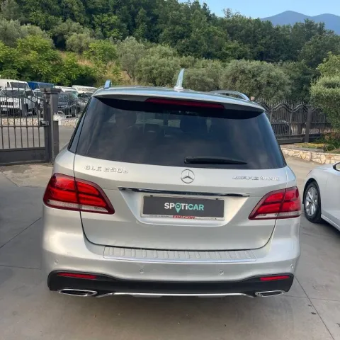 Mercedes GLE 250 d Exclusive Plus 4matic auto - Immagine 4