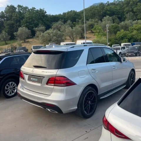 Mercedes GLE 250 d Exclusive Plus 4matic auto - Immagine 5
