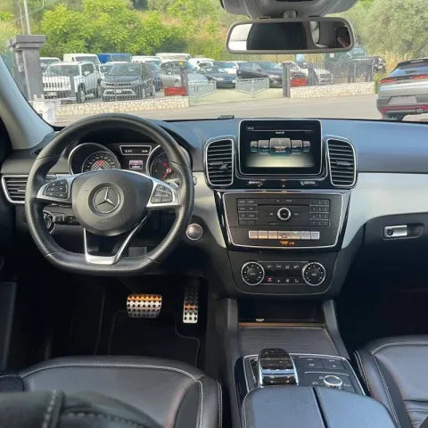 Mercedes GLE 250 d Exclusive Plus 4matic auto - Immagine 9