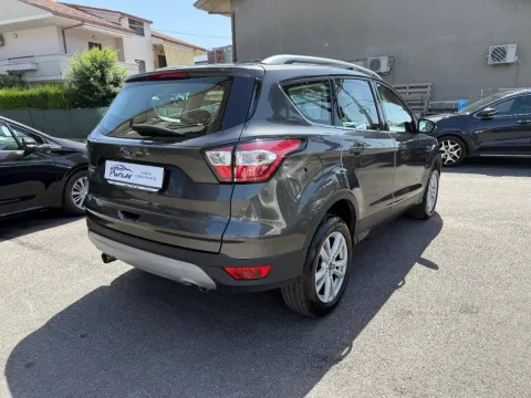 Ford Kuga 1.5 ecoboost Business s&s 2wd 120cv my18 - Immagine 5