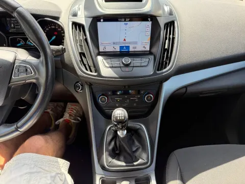 Ford Kuga 1.5 ecoboost Business s&s 2wd 120cv my18 - Immagine 16