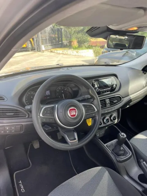Fiat Tipo 5p 1.0 Life 100cv - Immagine 7