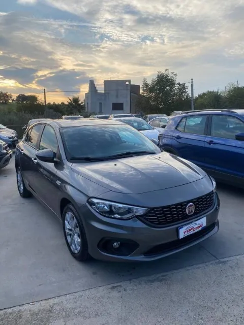 Fiat Tipo 5p 1.4 tjt Lounge Gpl 120cv - Immagine 3