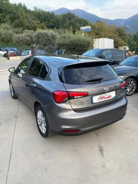Fiat Tipo 5p 1.4 tjt Lounge Gpl 120cv - Immagine 4