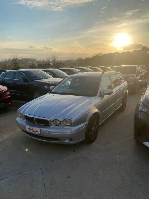 Jaguar X-Type Wagon 2.5 V6 Classic - Immagine 3