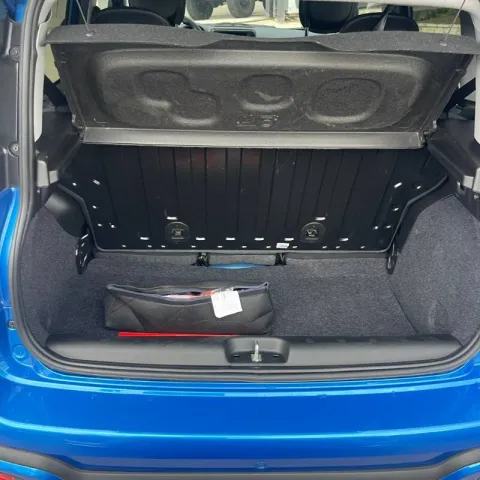 Fiat Panda 1.0 firefly hybrid Cross s&s 70cv 5p.ti - Immagine 18
