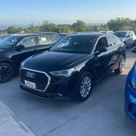 Audi Q3 Sportback 35 2.0 tdi S line edition s-tronic - Immagine 1