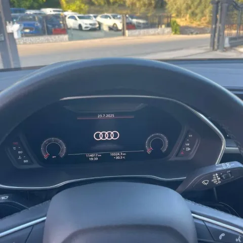 Audi Q3 Sportback 35 2.0 tdi S line edition s-tronic - Immagine 11