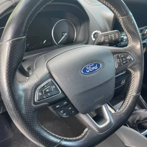 Ford EcoSport 1.5 ecoblue ST-Line s&s 100cv my19 - Immagine 14
