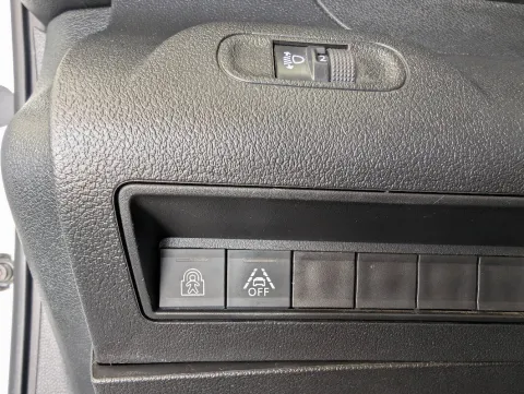 Peugeot Rifter 1.5 bluehdi Allure s&s 130cv eat8 - Immagine 16