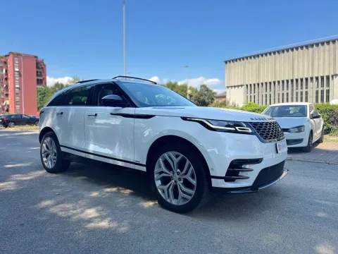 Land Rover Range Rover Velar 2.0d i4 R-Dynamic HSE 240cv auto my19 - Immagine 3