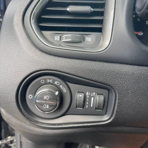 Jeep Renegade 1.0 t3 Limited 2wd - Immagine 19