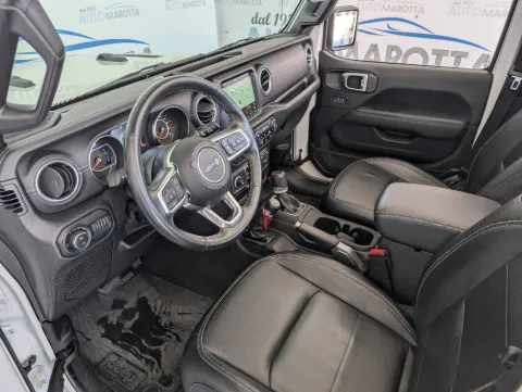 Jeep Wrangler Unlimited 2.2 mjt II Sahara auto - Immagine 20