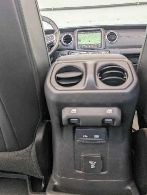 Jeep Wrangler Unlimited 2.2 mjt II Sahara auto - Immagine 22