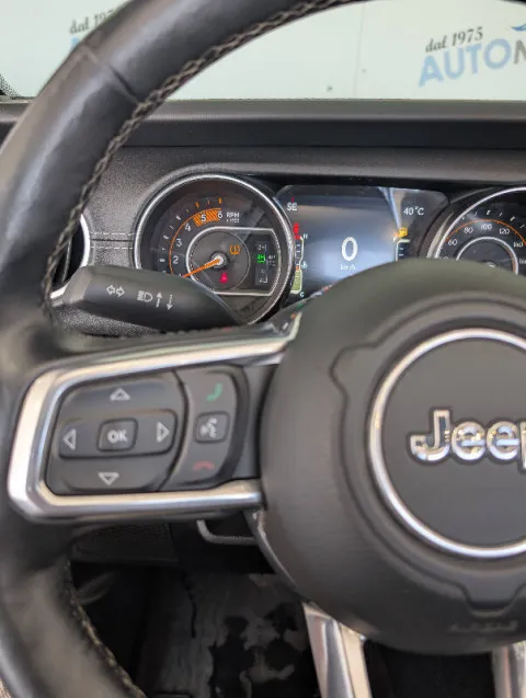 Jeep Wrangler Unlimited 2.2 mjt II Sahara auto - Immagine 24