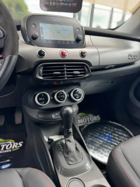 Fiat 500X Dolcevita 1.5 t4 hybrid Sport 130cv dct - Immagine 13