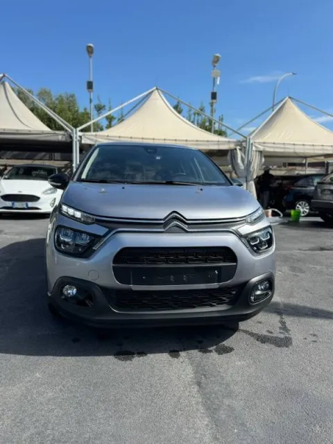 Citroen C3 1.2 puretech Max s&s 110cv - Immagine 1