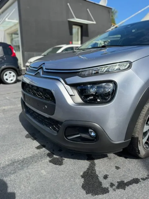 Citroen C3 1.2 puretech Max s&s 110cv - Immagine 2