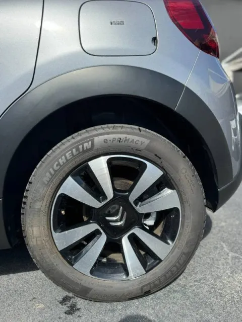 Citroen C3 1.2 puretech Max s&s 110cv - Immagine 4