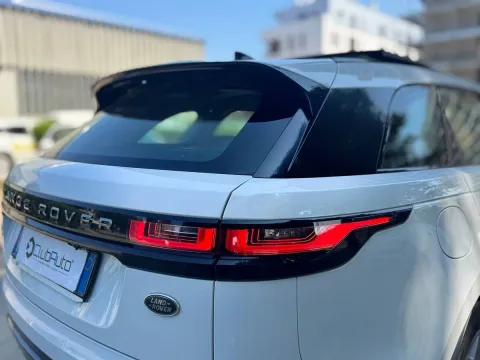 Land Rover Range Rover Velar 2.0d i4 R-Dynamic HSE 240cv auto my19 - Immagine 20