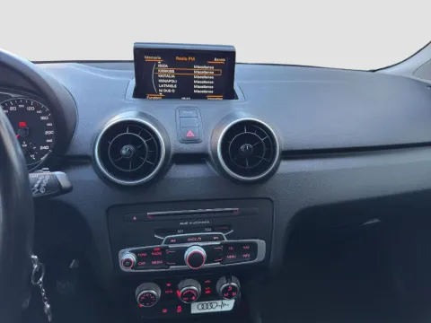 Audi A1 Sportback 1.4 tdi Sport - Immagine 18