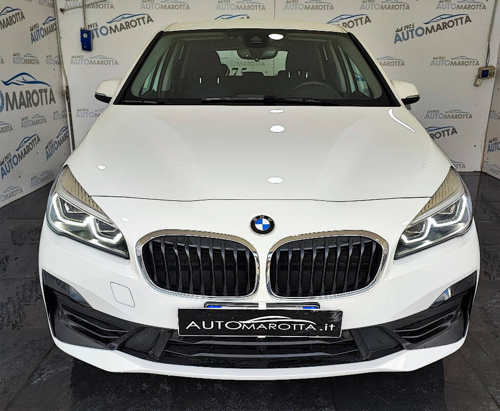 BMW 218i Active Tourer Sport 140cv auto - Immagine 3