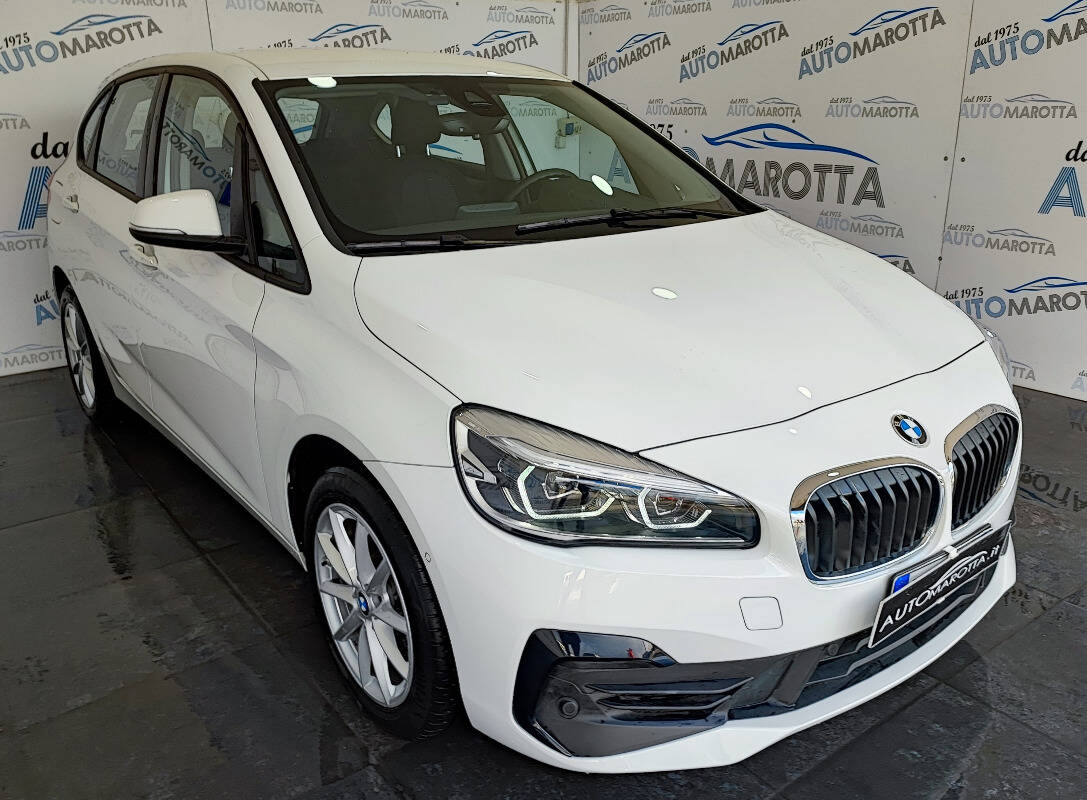 BMW 218i Active Tourer Sport 140cv auto - Immagine 4